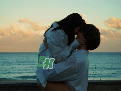 男人婚外戀是真心的嗎？男人是怎么看待自己出軌的？