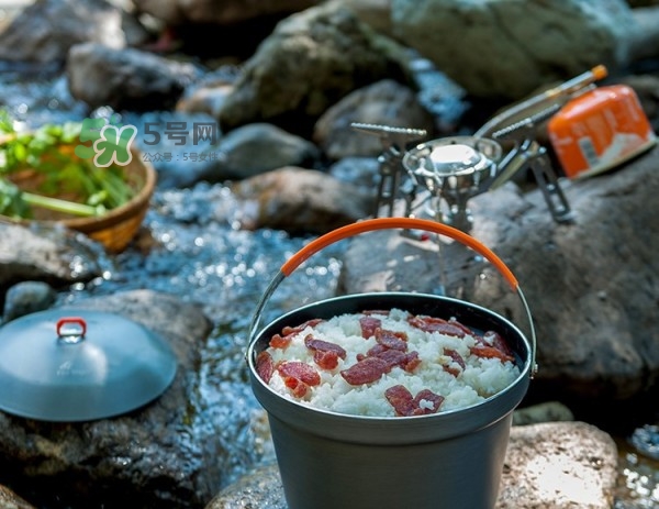 帶嬰兒自駕游準(zhǔn)備什么？帶寶寶自駕游注意事項(xiàng)