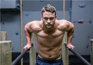 健身吃蛋白粉還是增肌粉好？健身吃蛋白粉有什么用？