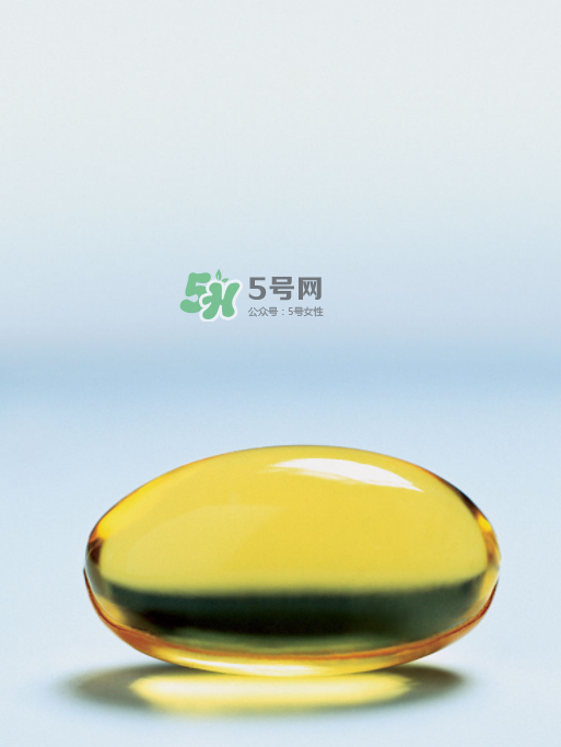 魚肝油是魚的肝做成的嗎？魚肝油是魚油嗎？