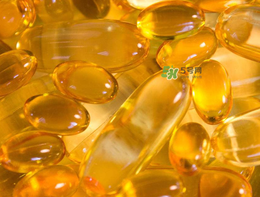 魚(yú)肝油要剪開(kāi)吃嗎？魚(yú)肝油要咬破嗎？