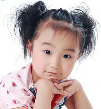 不要再為女兒扎羊角辮了 女孩好看的發(fā)型怎么扎？