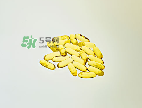 魚肝油可以空腹吃嗎？空腹可以吃魚肝油嗎？