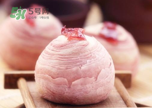 蛋黃酥為什么會開裂？蛋黃酥開裂原因