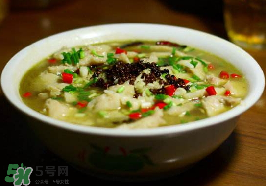 黑魚可以做酸菜魚嗎？黑魚做酸菜魚好吃嗎？