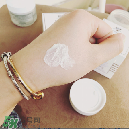 希思黎角質(zhì)調(diào)理霜好用嗎？希思黎角質(zhì)調(diào)理霜用法