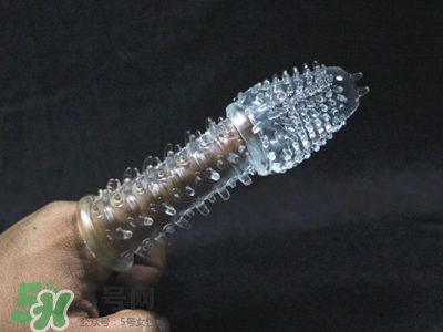 狼牙棒避孕套能用幾回？狼牙棒避孕套能和震動環(huán)搭配使用嗎？