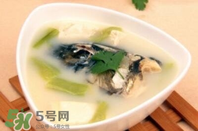 產(chǎn)婦鯽魚湯什么時(shí)候喝？產(chǎn)婦鯽魚湯放調(diào)料嗎？