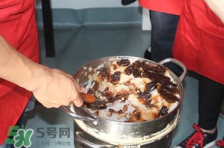 電飯鍋可以蒸甑糕嗎？電飯鍋怎么蒸甑糕