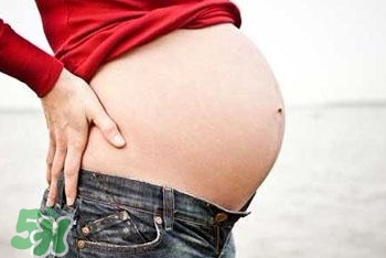 郁美凈孕婦可以用嗎？郁美凈可以防妊娠紋嗎？