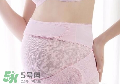 妊娠紋什么時(shí)候變白？妊娠紋產(chǎn)品什么時(shí)候用？