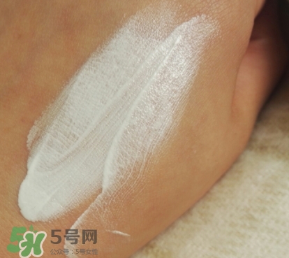 美康粉黛隔離霜怎么樣？美康粉黛隔離霜多少錢(qián)？