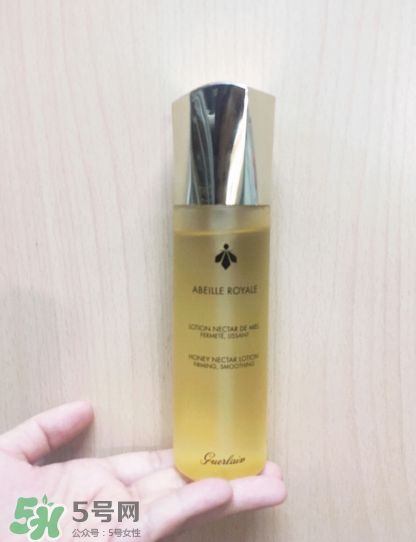 嬌蘭帝皇蜂姿水好用嗎 帝皇蜂姿修復(fù)蜜潤柔膚水怎么樣 嬌蘭帝皇蜂姿水好用嗎 帝皇蜂姿修復(fù)蜜潤柔膚水怎么樣