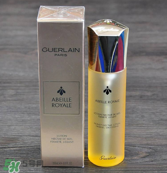 嬌蘭帝皇蜂姿水好用嗎 帝皇蜂姿修復(fù)蜜潤柔膚水怎么樣 嬌蘭帝皇蜂姿水好用嗎 帝皇蜂姿修復(fù)蜜潤柔膚水怎么樣