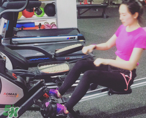 劃船機是鍛煉哪里的肌肉？劃船機的鍛煉效果怎么樣？