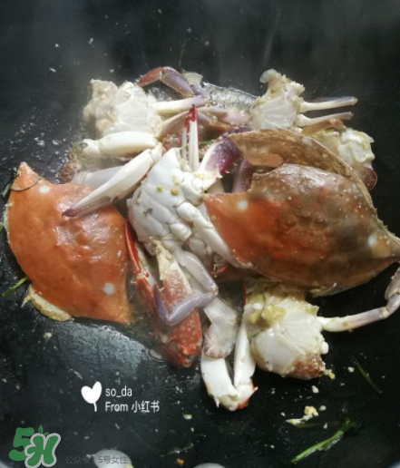 來月經(jīng)能吃梭子蟹嗎？經(jīng)期能吃梭子蟹嗎？