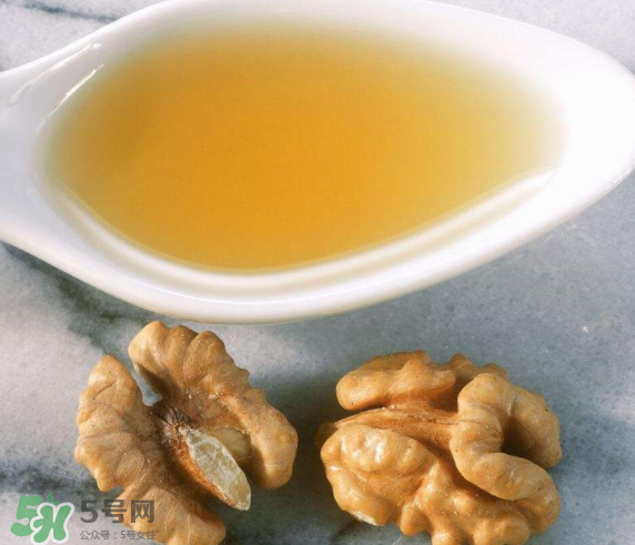 初蘊核桃油好嗎？初蘊核桃油怎么樣？