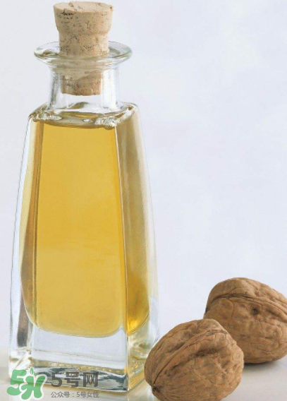 初蘊核桃油好嗎？初蘊核桃油怎么樣？