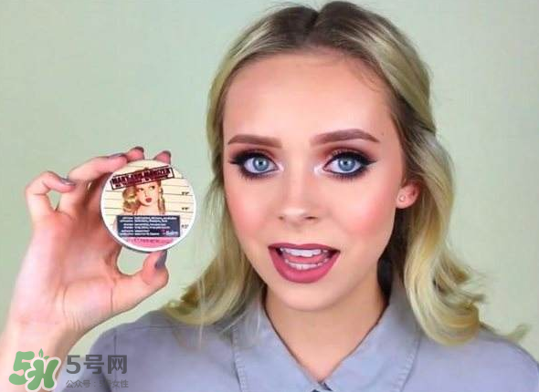 The balm高光粉餅怎么樣？The balm高光粉餅好用嗎？