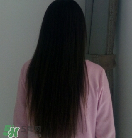 護(hù)發(fā)精油要洗嗎？護(hù)發(fā)精油要不要洗