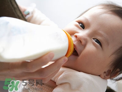 寶寶經(jīng)常換奶粉好嗎？經(jīng)常換奶粉對寶寶有什么影響？