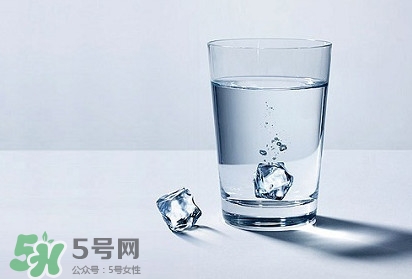 國(guó)家飲用水標(biāo)準(zhǔn)是什么？飲用水和礦泉水的區(qū)別