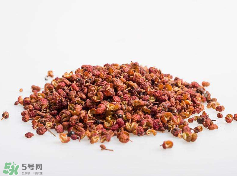 花椒泡腳有什么好處？花椒泡腳可以天天泡嗎？