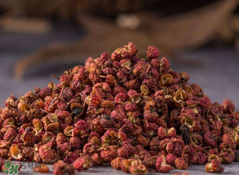 花椒泡腳有什么好處？花椒泡腳可以天天泡嗎？