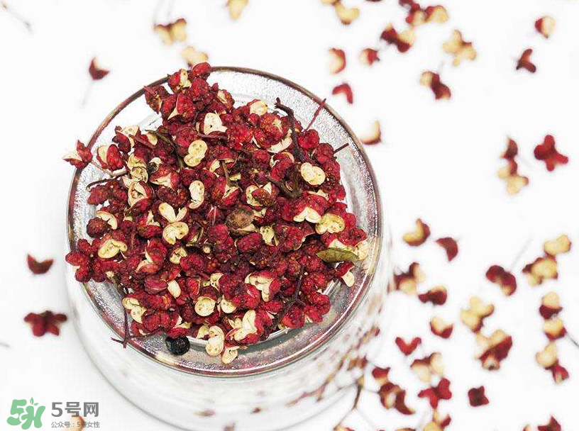 花椒泡腳有什么好處？花椒泡腳可以天天泡嗎？