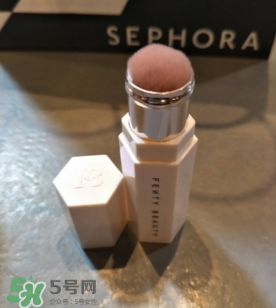 fenty beauty是什么牌子？fenty beauty是哪國(guó)的什么檔次
