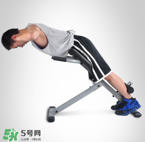 羅馬椅挺身練哪里？羅馬椅挺身一組做幾個？