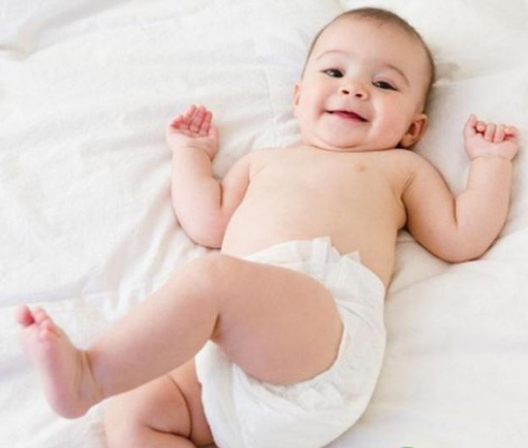 用尿布會紅屁股嗎？嬰兒如何使用尿布？