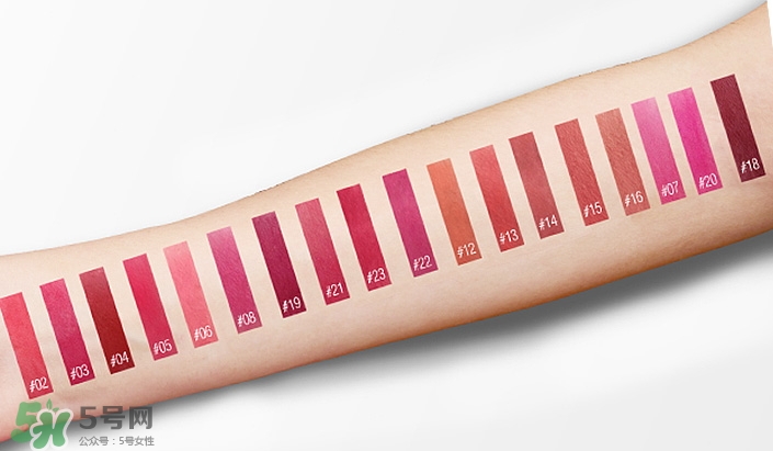 美寶蓮小燈管唇膏色號(hào)_美寶蓮縱情耀唇膏試色圖 美寶蓮小燈管唇膏色號(hào)_美寶蓮縱情耀唇膏試色圖