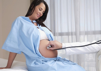 如何預(yù)防羊水早破？羊水早破能保胎多久？