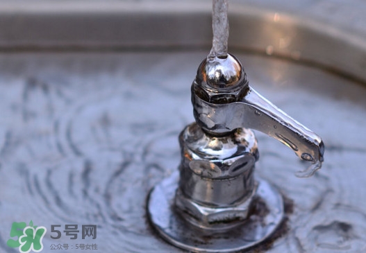 自來(lái)水可以直接喝嗎？自來(lái)水可以直接飲用嗎
