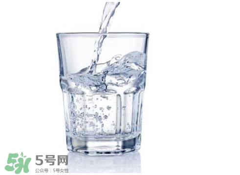 凈化水是酸性還是堿性？凈化水是小分子水嗎