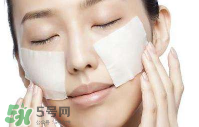 光擦保濕型化妝水就能有效保濕?怎樣正確的使用化妝水？