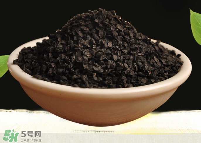 韭菜籽可以生吃嗎？韭菜籽生吃還是熟吃？