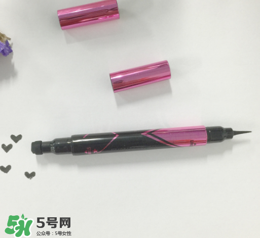 美寶蓮眼線液筆怎么樣？美寶蓮眼線液筆暈染嗎？