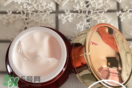 雅詩蘭黛紅石榴面霜怎么樣_好用嗎 雅詩蘭黛紅石榴面霜怎么樣_好用嗎