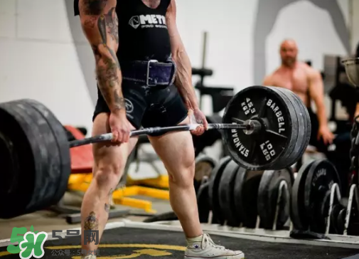 硬拉為什么要正反握？硬拉為什么要正反手？