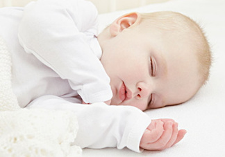 寶寶張嘴睡覺怎么回事？寶寶張嘴睡覺怎么糾正？