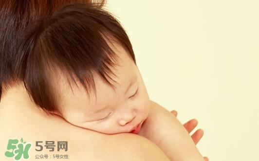 寶寶張嘴睡覺(jué)會(huì)變丑嗎？寶寶張嘴睡覺(jué)的危害