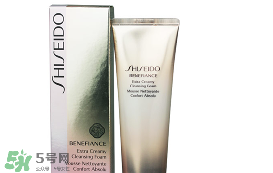 資生堂洗面奶是皂基嗎？資生堂洗面奶是氨基酸洗面奶嗎？