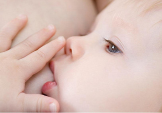 母乳能做什么？母乳可以放冰箱保鮮多久？