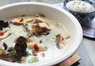 黑魚湯怎么做不腥？黑魚湯怎么做才白