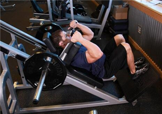 哈克深蹲怎么做？哈克深蹲能代替深蹲嗎？