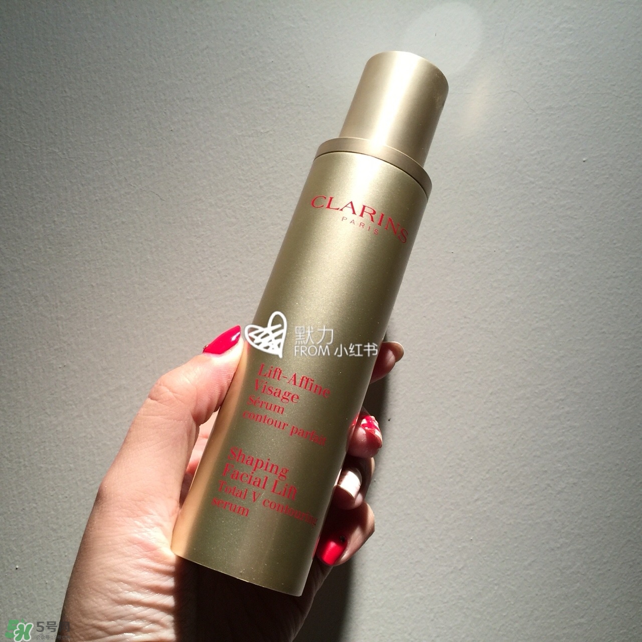 嬌韻詩(shī)V臉精華有用嗎 嬌韻詩(shī)V臉精華手法 嬌韻詩(shī)V臉精華有用嗎 嬌韻詩(shī)V臉精華手法