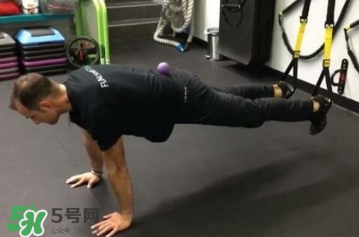 trx俯臥撐是練什么的？trx俯臥撐怎么練？