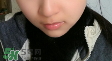 芭比波朗至盈呵護(hù)潤(rùn)唇膏能當(dāng)口紅用嗎